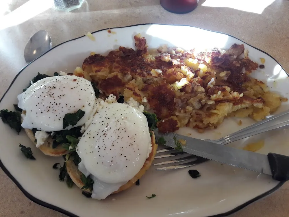 Poached Eggs Florentine with Hash Brown Potatoes